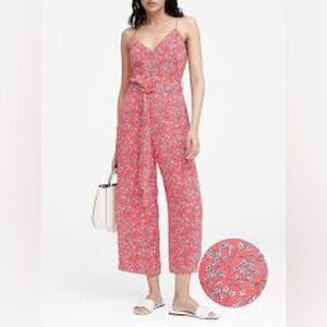 NWOT. Banana Republic coral wide leg cropped jumpsuit. Size 6.